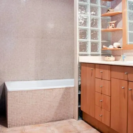 Bbarcelonapartment Acogedor, Tranquilo Con Balcon *