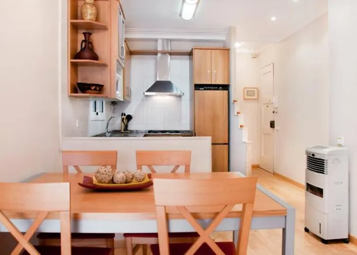 Bbarcelonapartment Acogedor, Tranquilo Con Balcon * 巴塞罗那